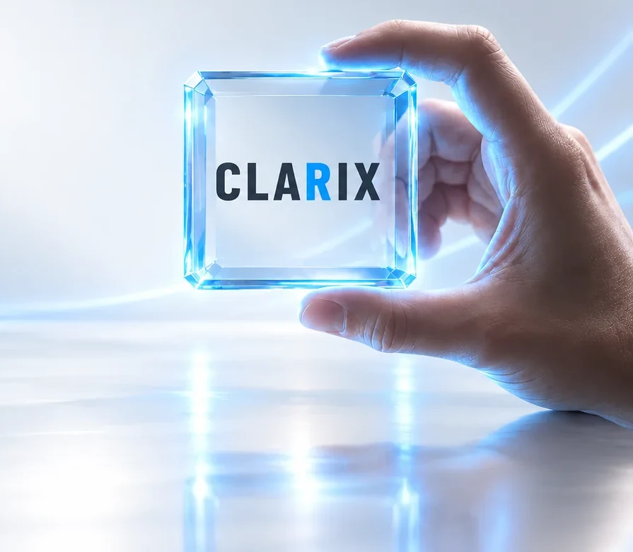 CLARIX – ruka s krychlí
